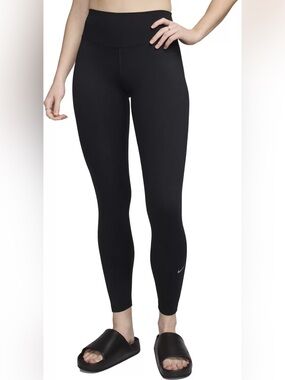 Nike Dri-FIT Black High-Waist Performance Leggings - Butter Soft